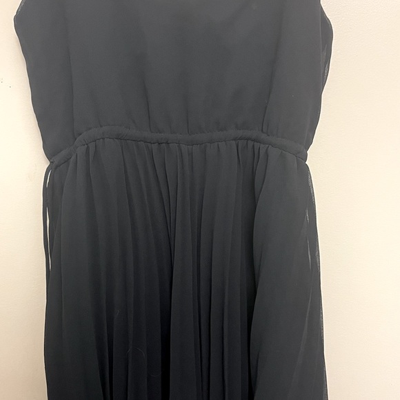 ASOS design black dress - Picture 2 of 3